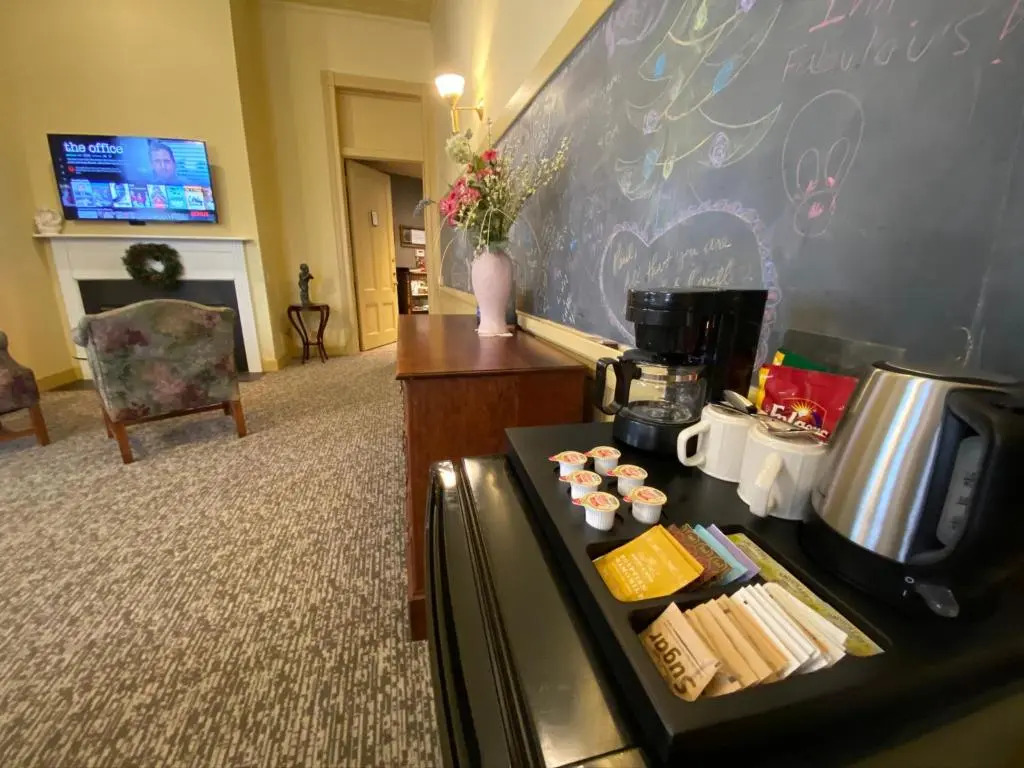 Chambery Inn
