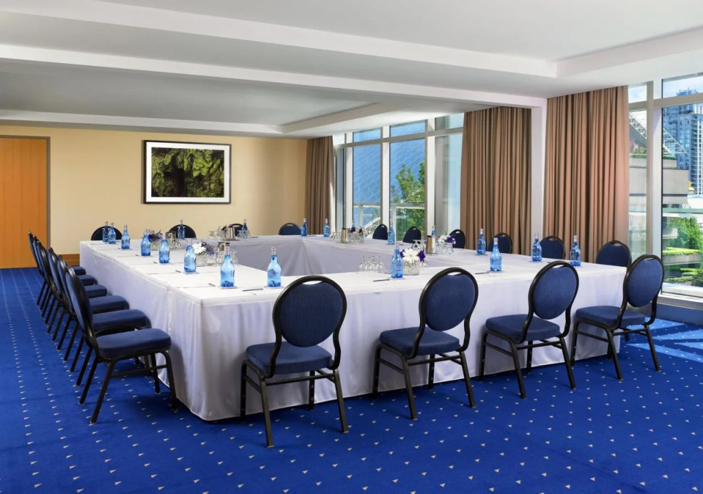 Sheraton Vancouver Wall Centre