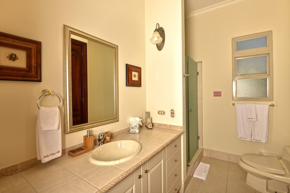 Bella Vista 4B 3 Bdrs Ocean View in Los Suenos