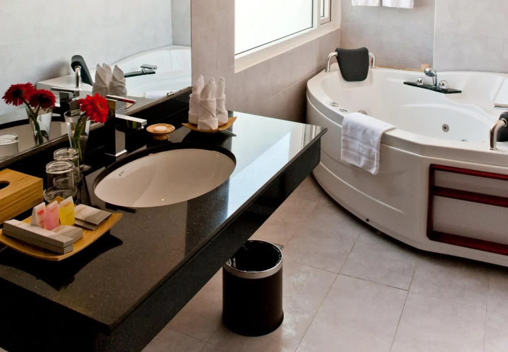 Romance Hotel