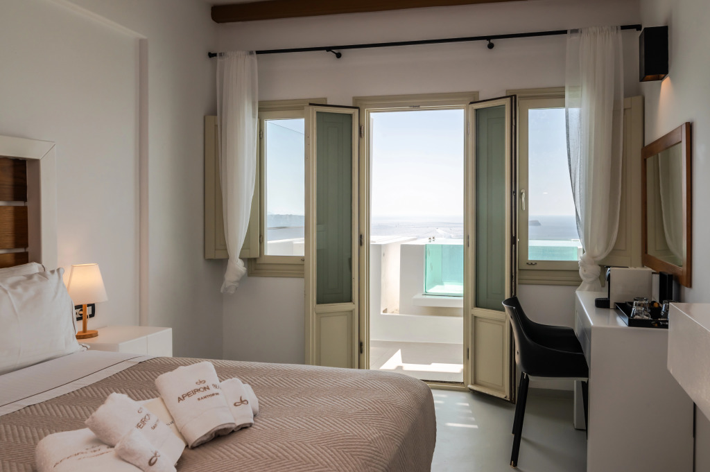 Apeiron Blue Santorini by Apeiron Hotels