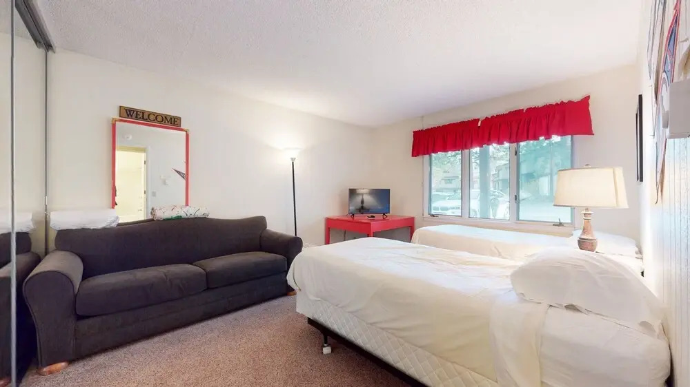 Chateau de Montagne 24 Light And Bright Condo with Private Washer Dryer Right On The Shuttle Route by RedAwning