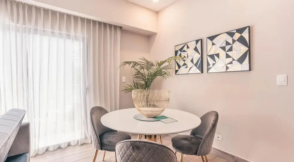 Flat in Regatta II With Breakfast Included 204