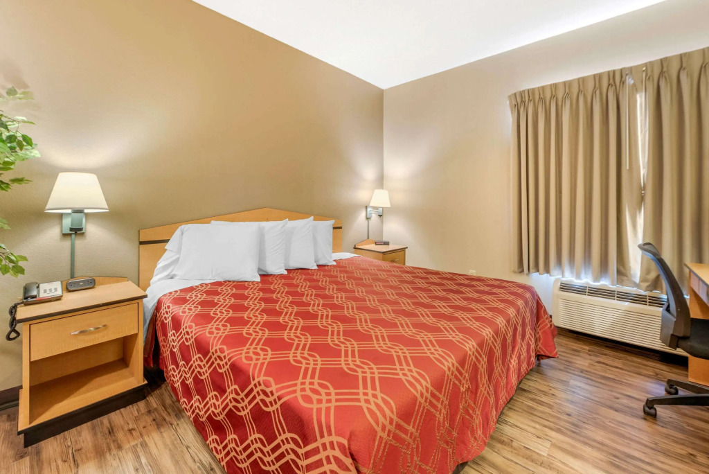 Econo Lodge Colorado Springs near Airport