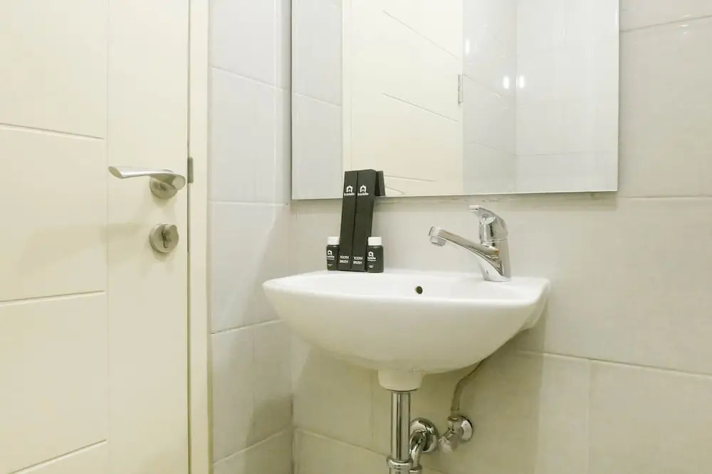 Modern Luxurious Studio Room at Anderson Supermall Mansion Apartment