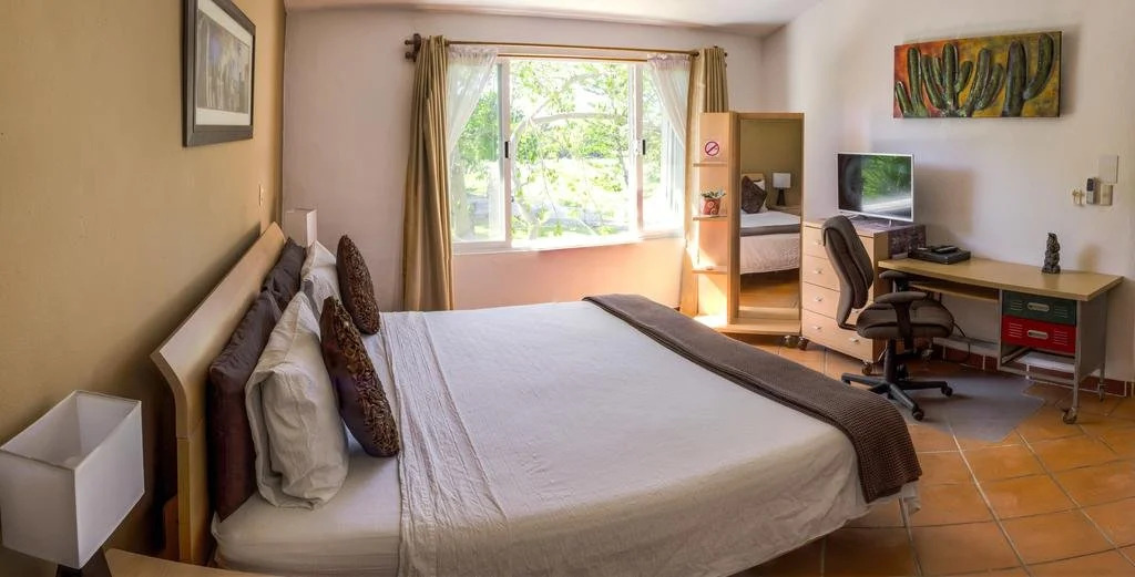 Casa Mi Tesoro Vacation Rooms