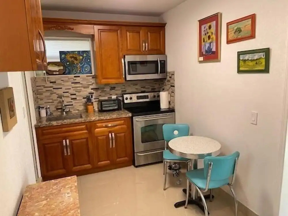 Rim Canal 'yellow House' With Canal Views & Boat Dock 1 Bedroom Cottage by RedAwning