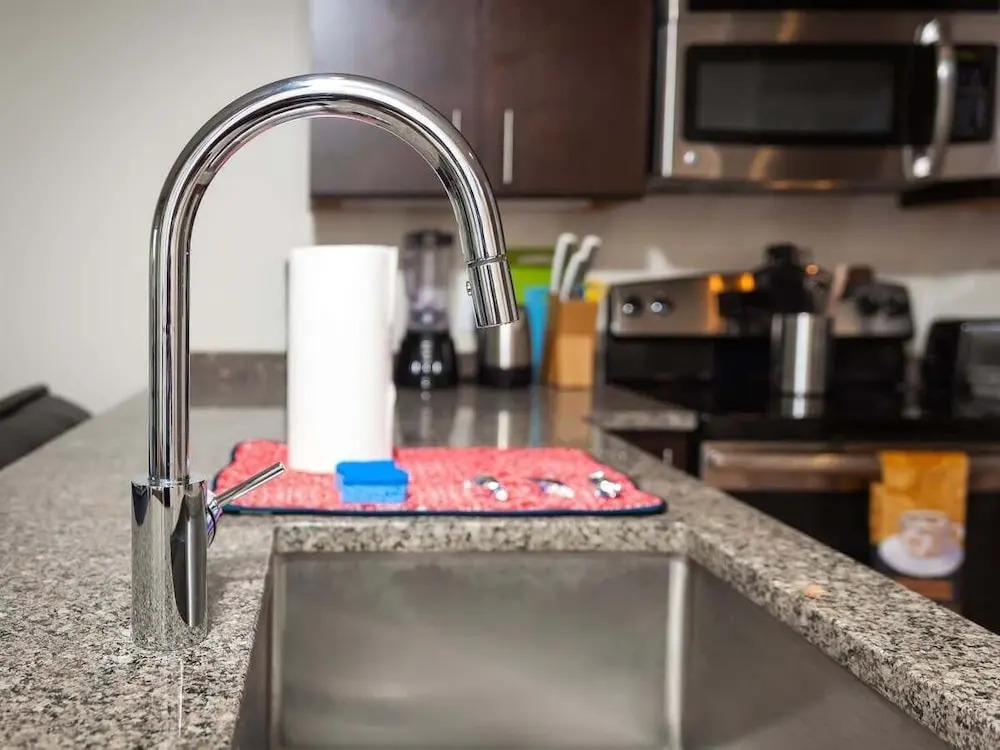 2br Fully Furnished Apartment In Downtown - Great Location 2 Bedroom Apts by RedAwning