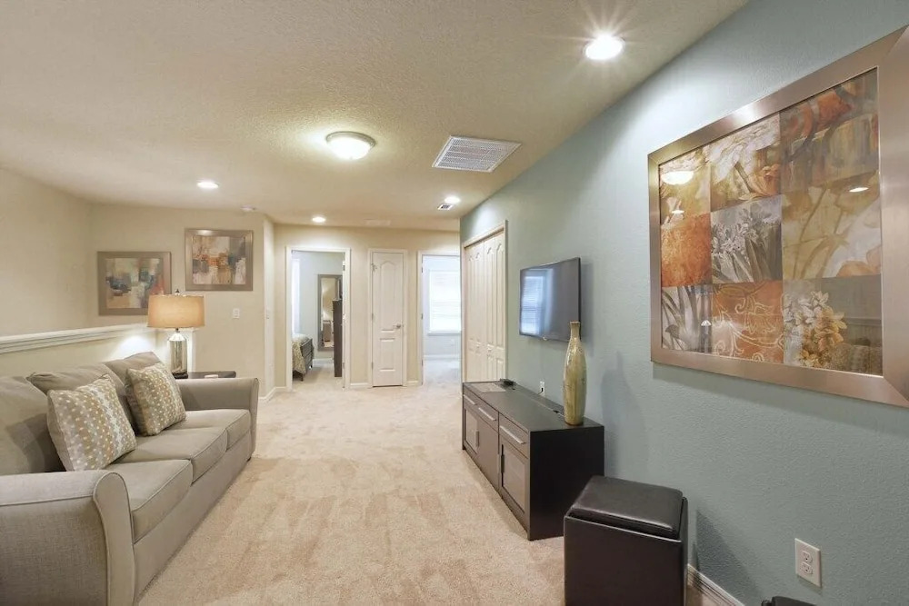 Windsor-5 Bed Townhouse w/splashpool-3800WW