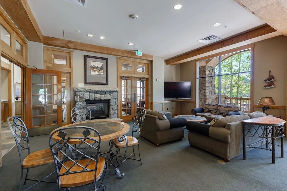 Buffalo Lodge #8416 - 2 Br Condo