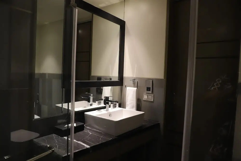 The Cruze Premium Boutique Hotel