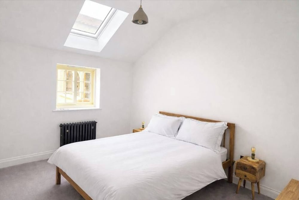 Bridge House Modern Comfort in Historic Stone