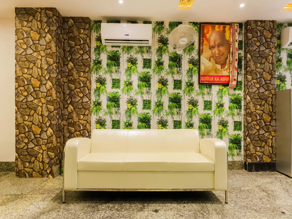 OYO 46183 New Tech India