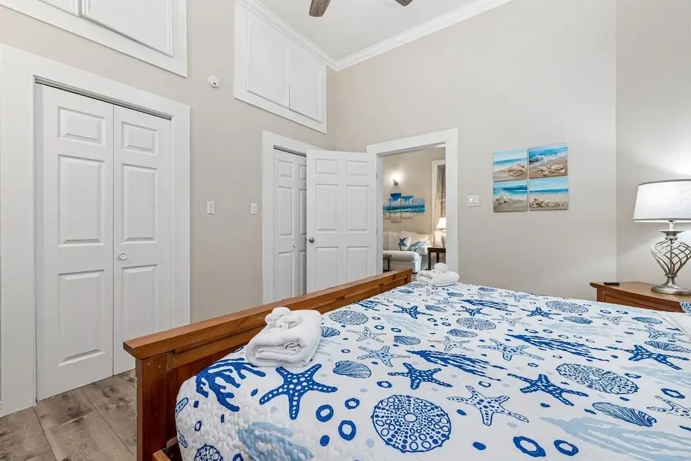 Cottage On Ave O 2 Bedroom Home