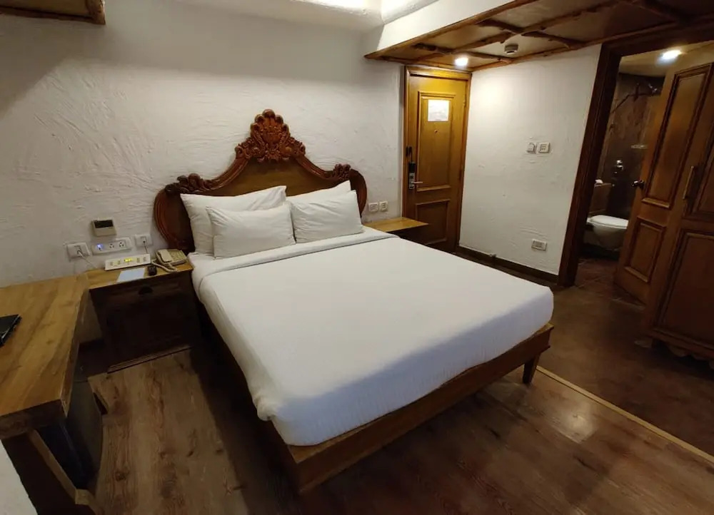 Quality Inn Shravanthi