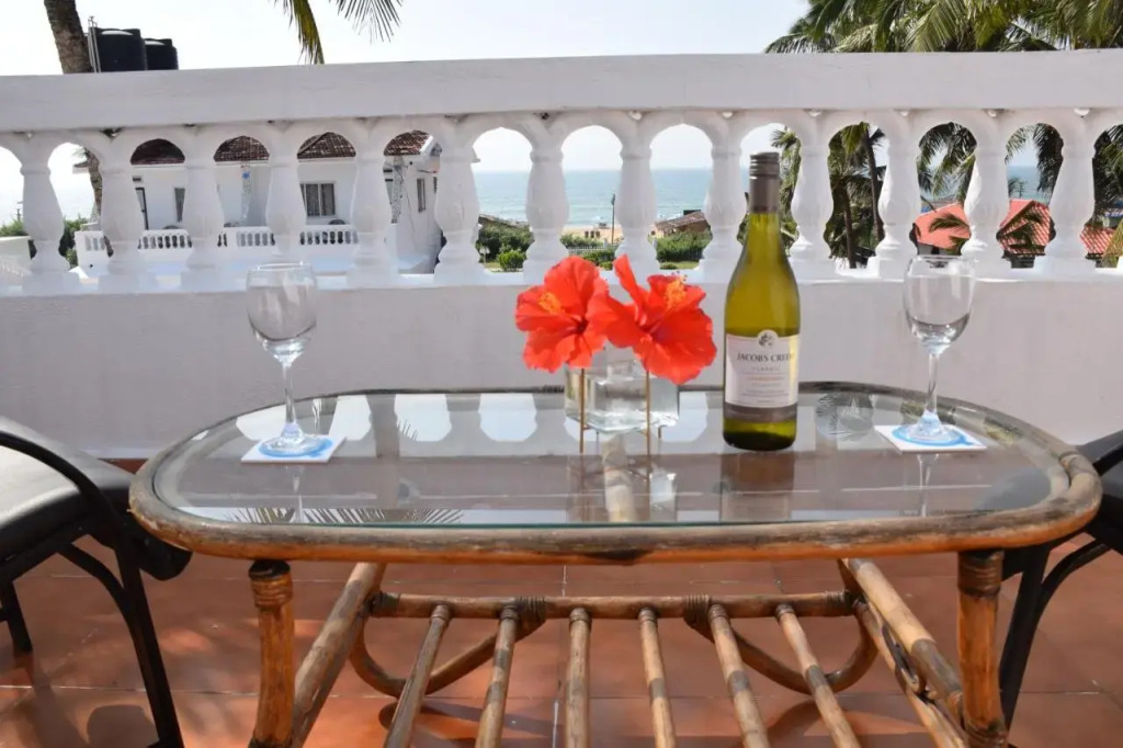 Qees Empire Beachfront Resort