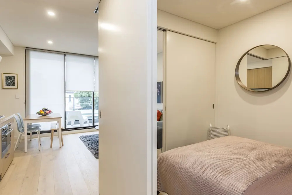 Air Conditioned One Bedroom with Pool Close To CBD