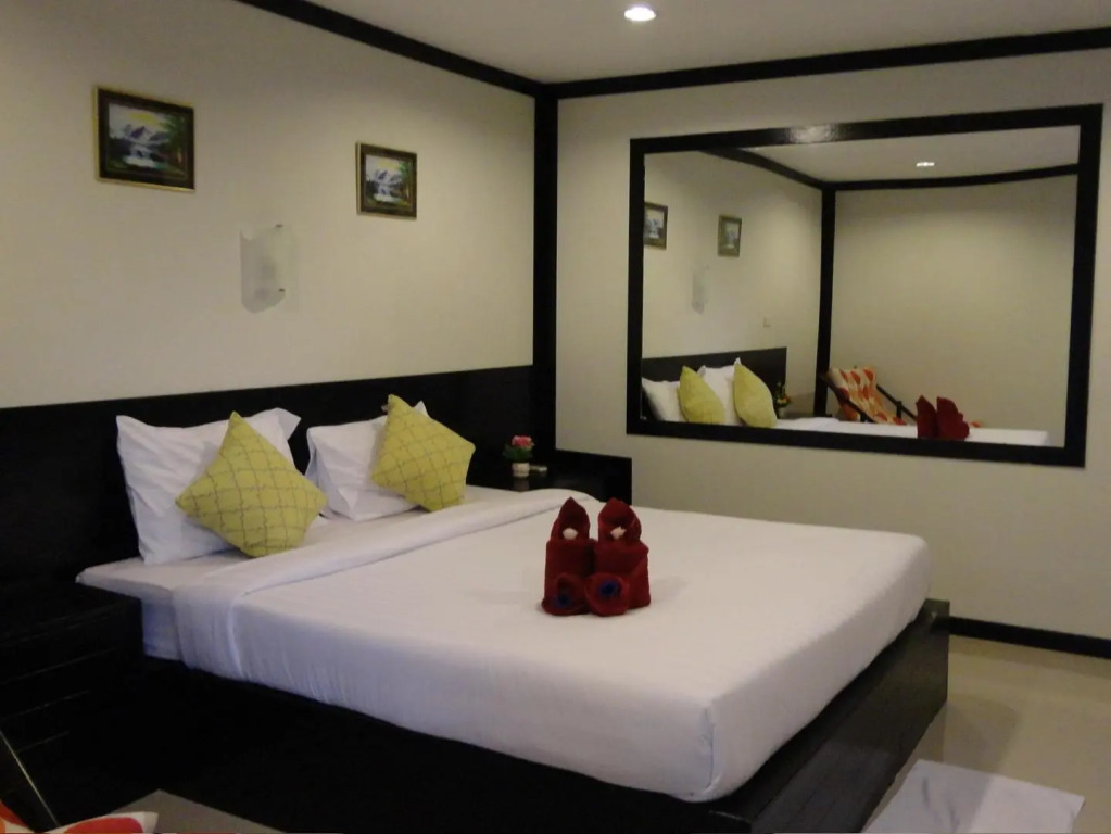 Love You Resort