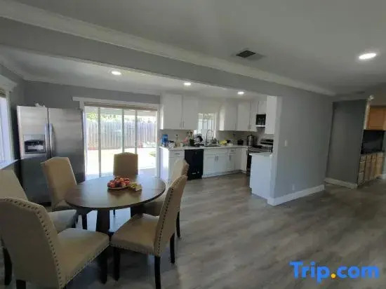 San Francisco Bay Area Guest Houses in Fremont