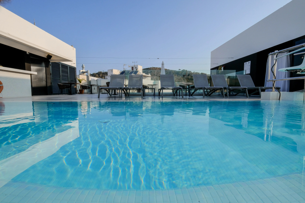azuLine Hotel M