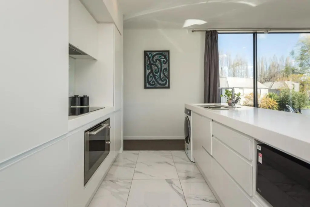 Kilmore Apartment