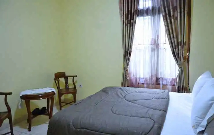 Rumah Kuning Bandung