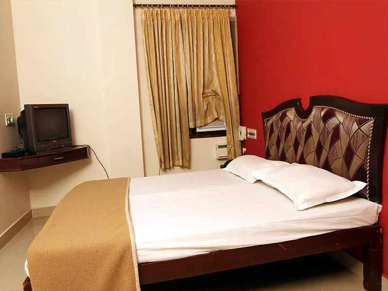 Silver Residency