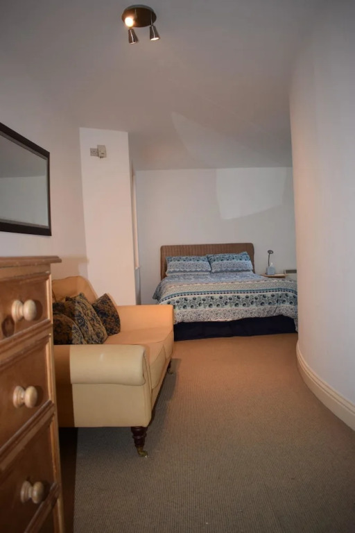 2 Bedroom With 2 Balconies in Dublin