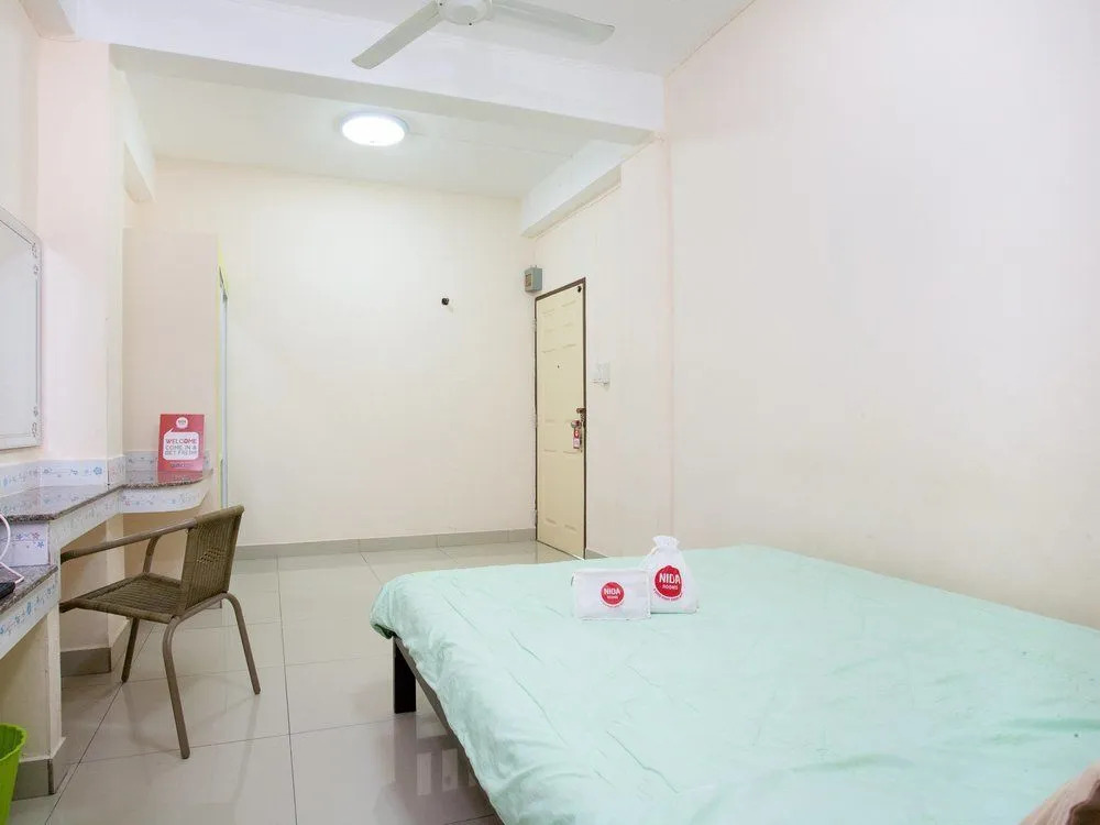 Nida Rooms Pubpla Metro Ladprao 96