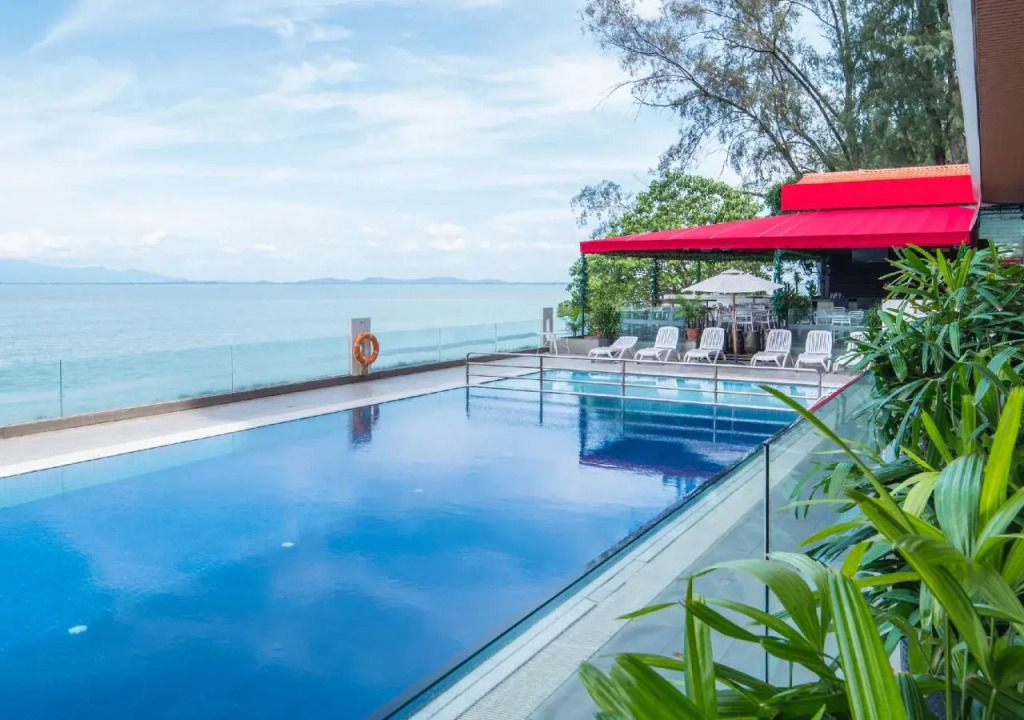 Hotel Sentral Seaview