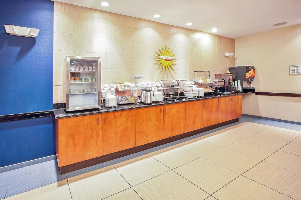 Spark by Hilton Plainfield Indianapolis Airport