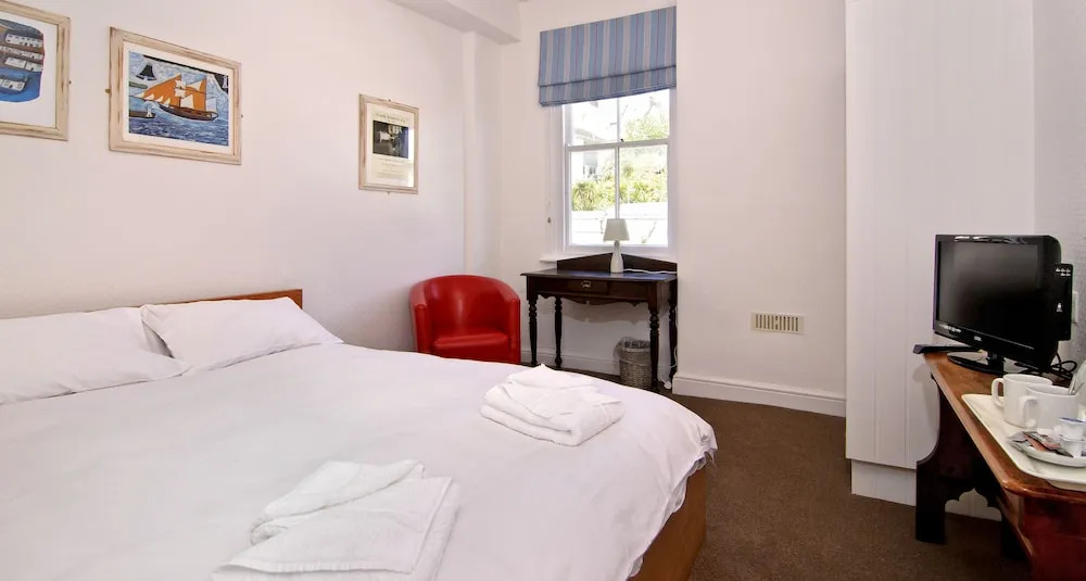 The Queens Hotel