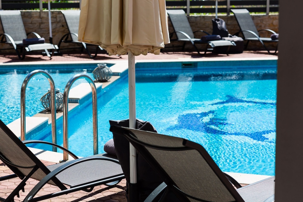 Helenas Aparthotel , Scaleta