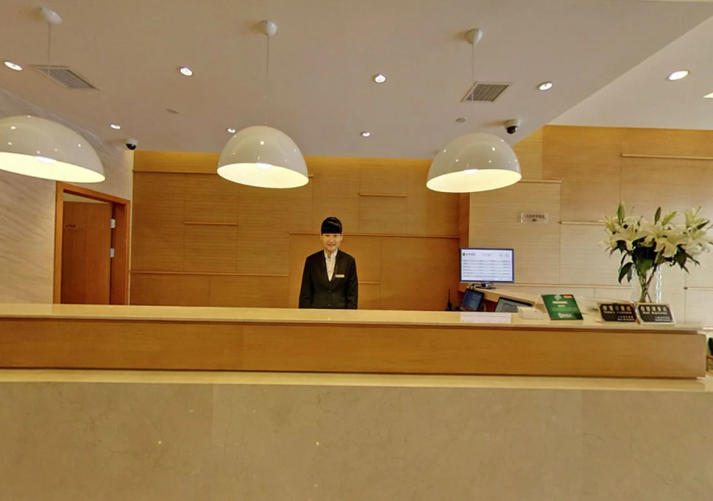 JI Hotel -Shanghai Hongqiao Airport Hangzhong Road Subway Station