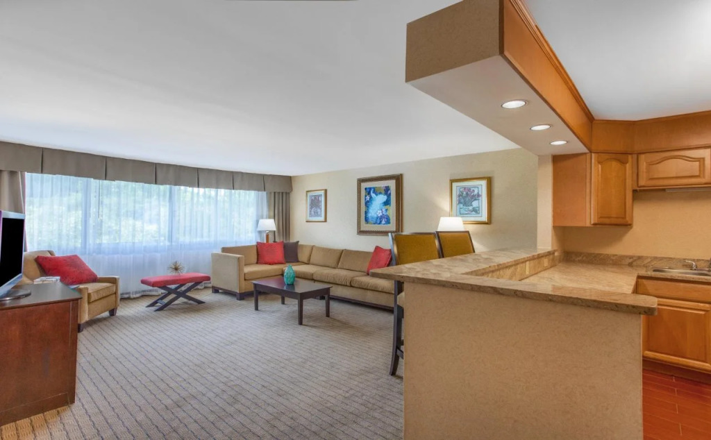 Holiday Inn Charlottesville-Monticello by IHG