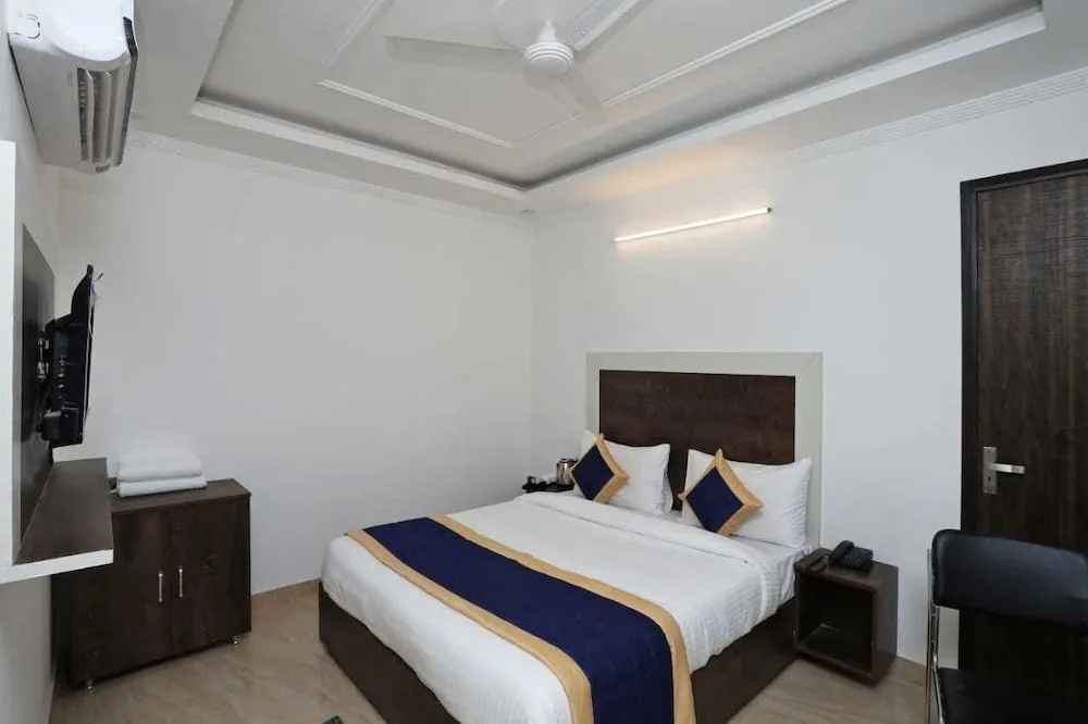 Hotel Stay Residency Near Delhi Airport With Free Oe Way Airport Transfar