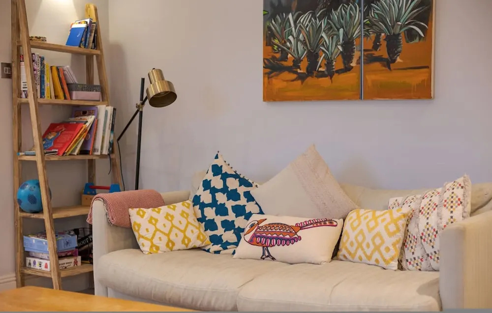 Trendy Hampstead Flat RH7