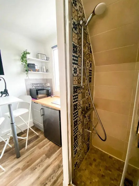 Petit studio au pied du château