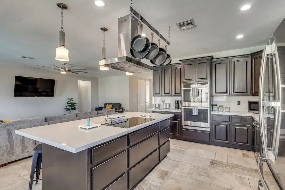 Pet-friendly LHC Home w/ Temp-controlled Pool!