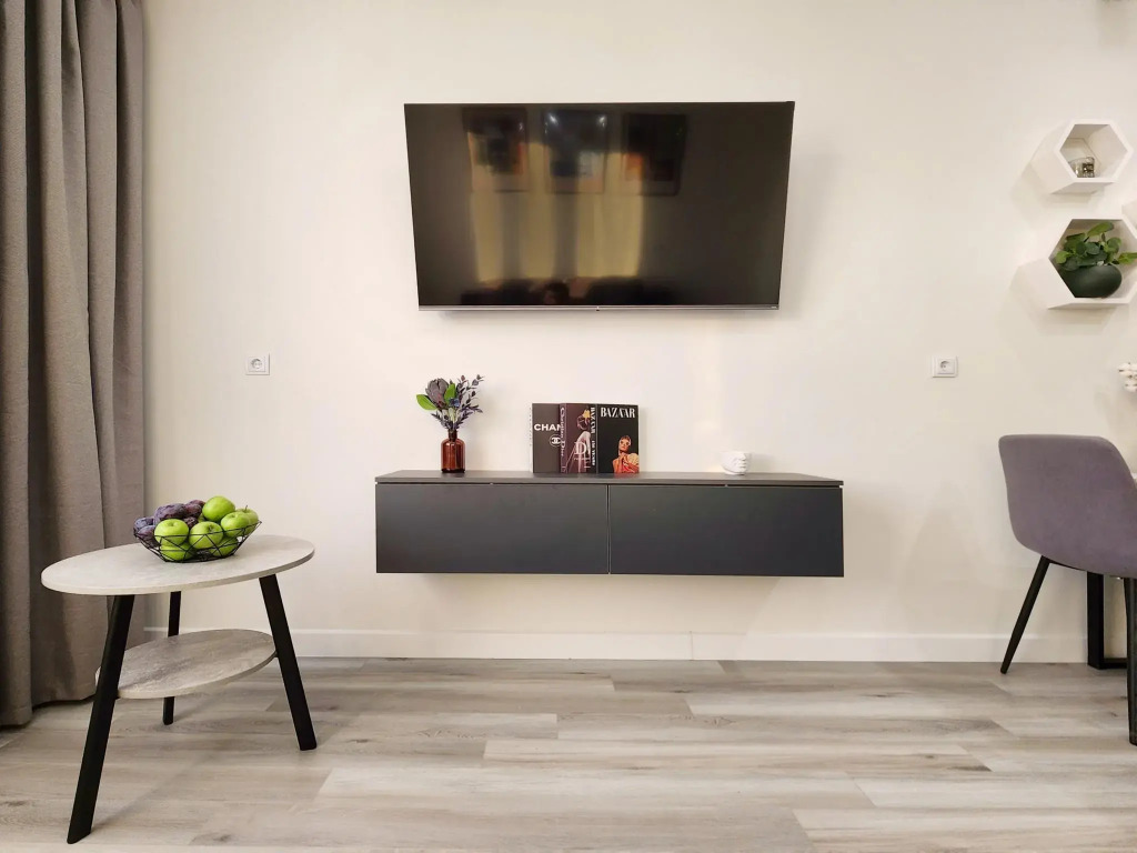 Comfort Home на улице Петра Ломако