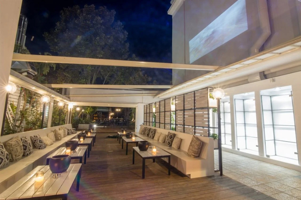 Panellinion Luxury Rooms