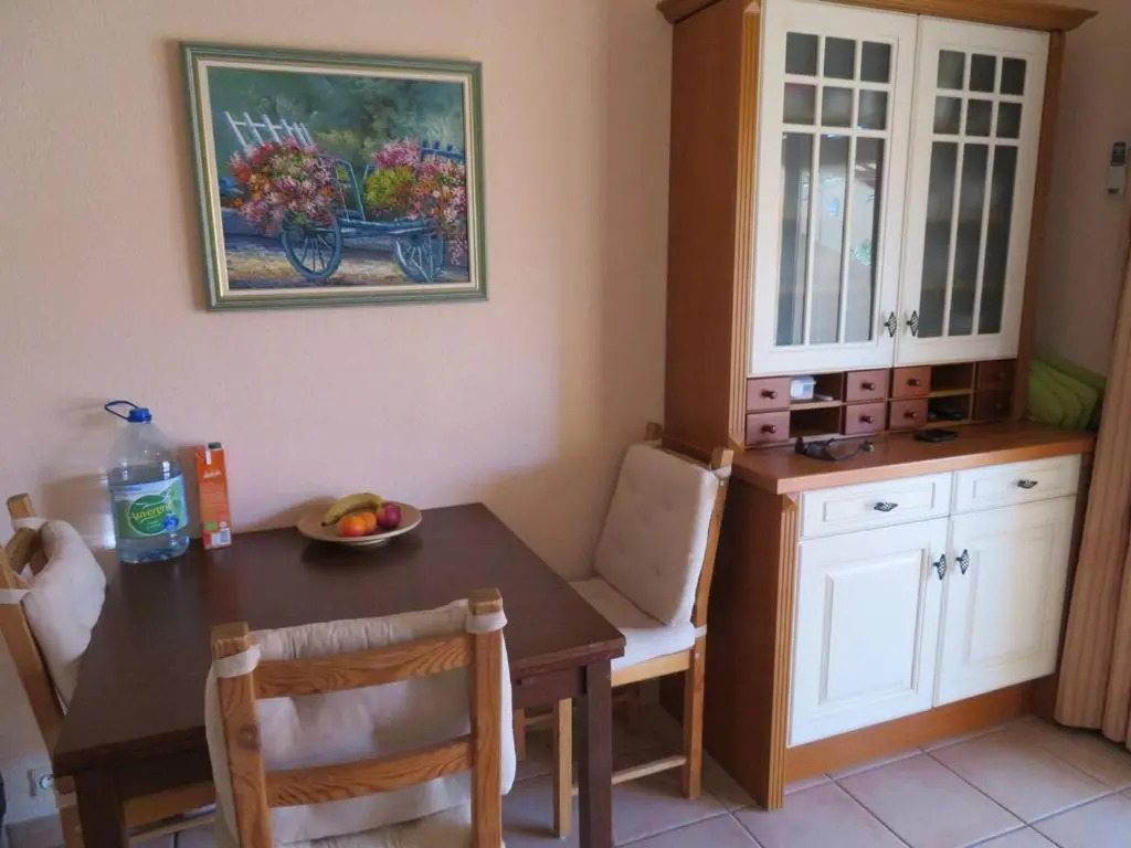 Maison Le Lavandou, 2 pièces, 6 personnes - FR-1-610-55