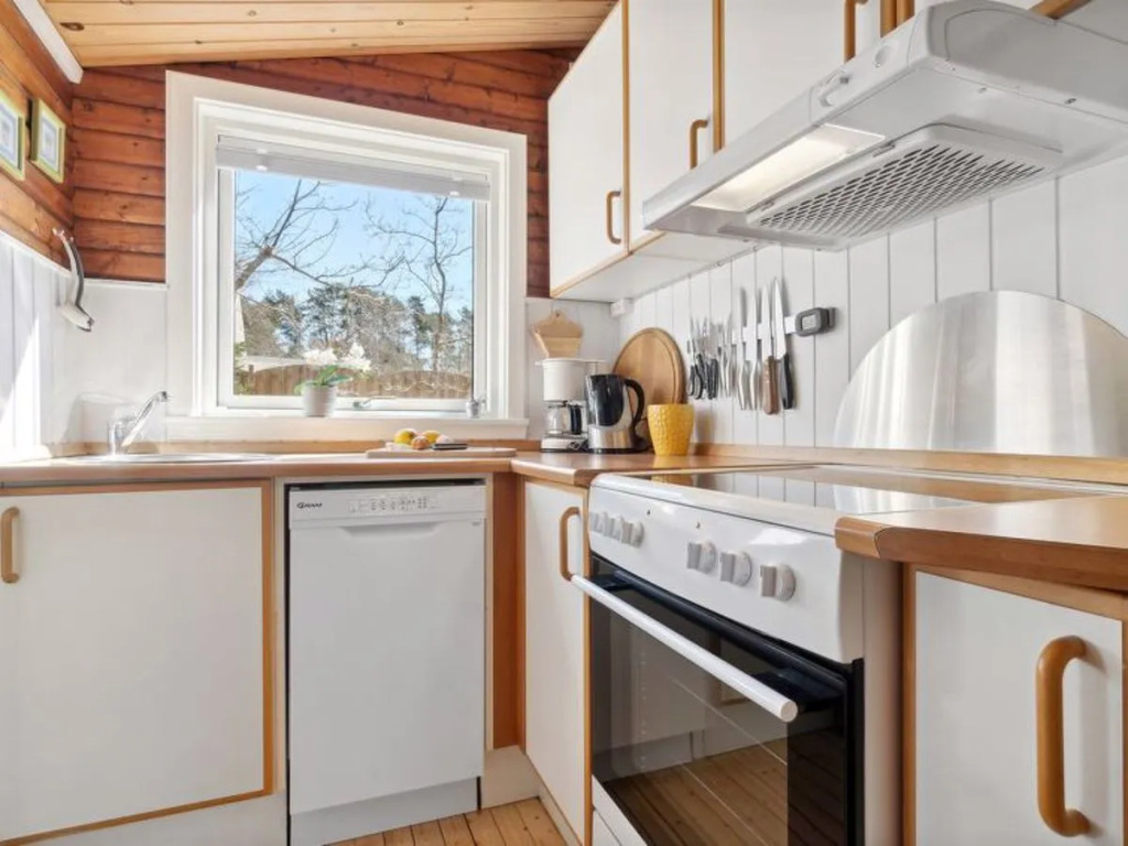 Holiday Home Heikki - 700m from the sea by Interhome