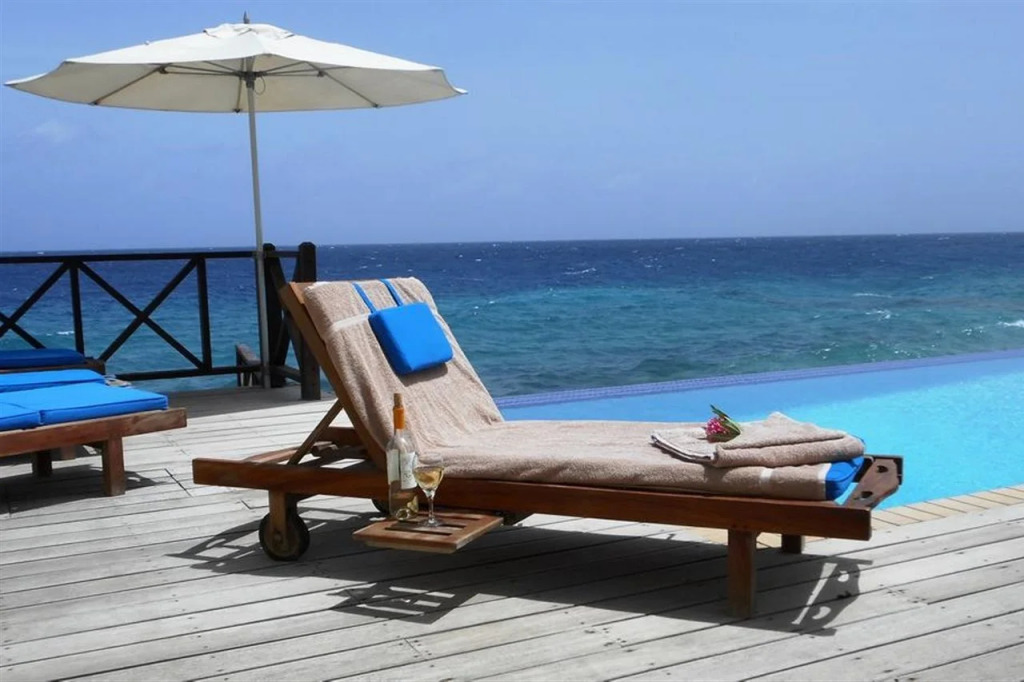 Scuba Lodge City Beach