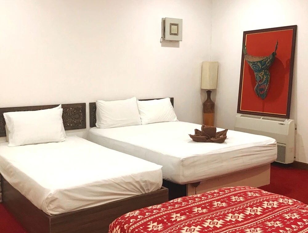 LUXURIOUS VIEW TALAY VILLA - PATTAYA HOLIDAY HOUSE