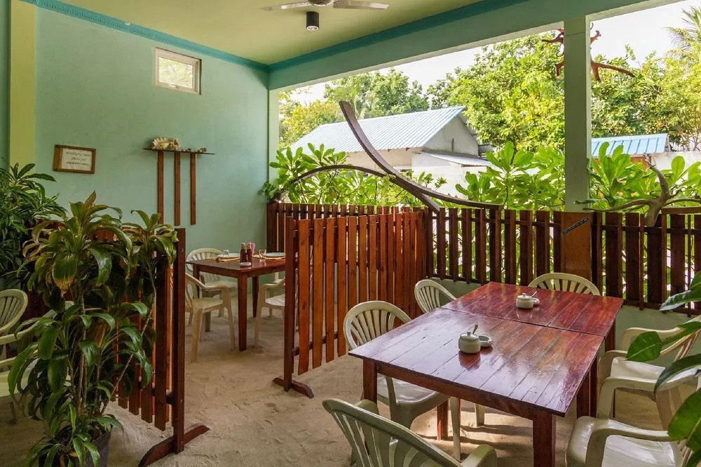 Feridhoo Inn
