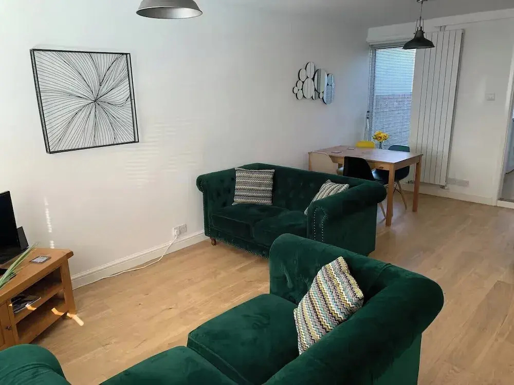 Beautiful 2-bed House in Portsmouth