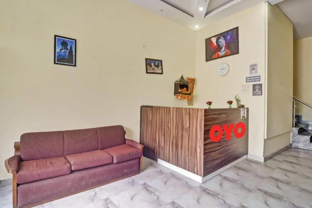 OYO Flagship 70284 Prince Home Stay