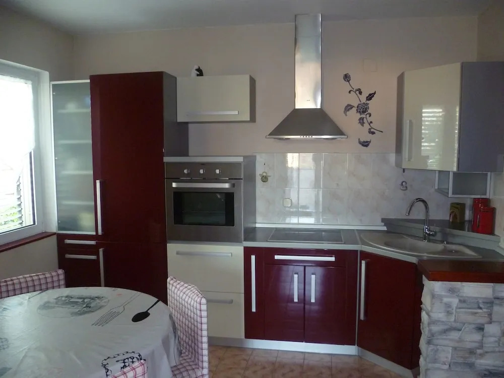 Apartments Marotin