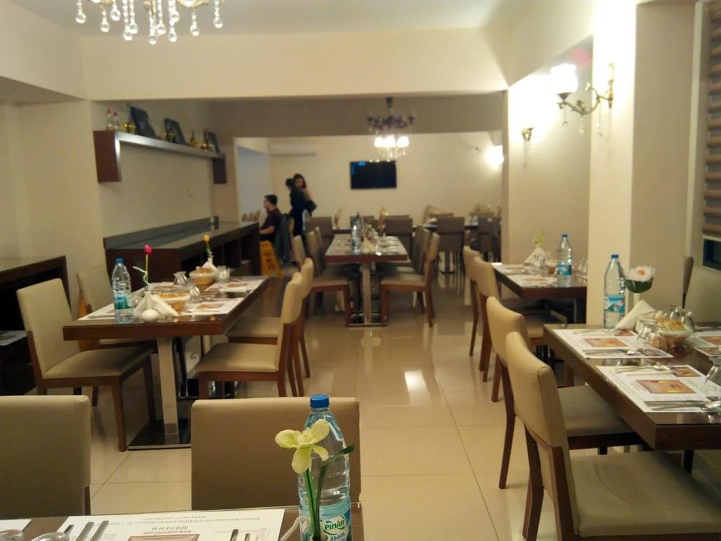Enar Hotel